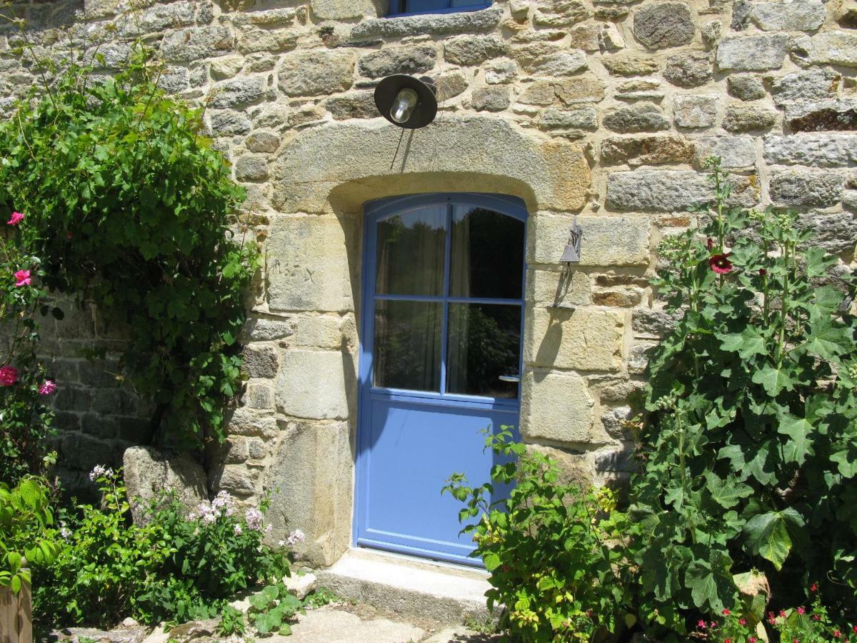 La Chambre Du Grand Val Caden Exteriér fotografie